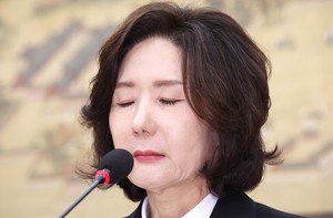 Lee Jae Myung pulls Education Minister nomination