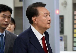 Ex-President Yoon, former first lady summoned for questioning