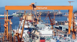 S. Korean shipbuilders' global order share rises in H1 amid US-China tension