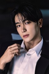 The Boyz’ Hyunjae suffers ankle injury
