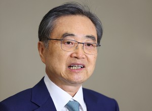 Presidential office says to advance ties with China based on robust alliance with US