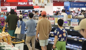 Consumer prices rise 2.1% in July on higher industrial goods, service costs