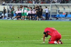 S. Korea loses to Japan to fall short of East Asian football title at home