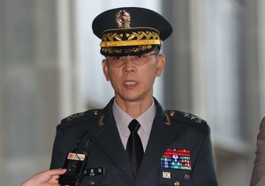 Special counsel detains drone command chief in martial law probe