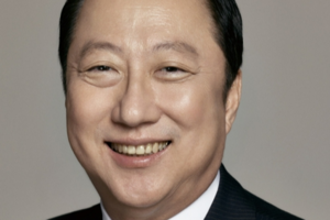 Former Doosan Group chair to lead delegation of special envoys to US